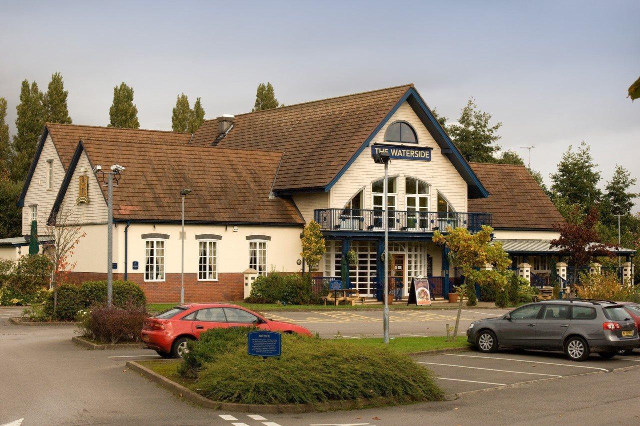 Premier Inn Warrington Centre Exterior photo